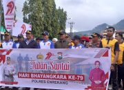 Bupati Enrekang Meriahkan Jalan Santai Hari Bhayangkara ke-79 Bersama Finalis Miss Universe Indonesia