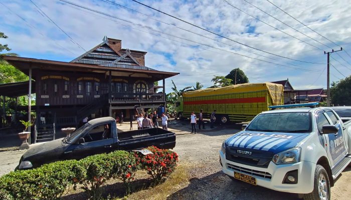 Cegah Jalan Rusak Akibat Truk Odol, Sat Lantas Sidrap Lakukan Survei dan Imbauan