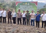 Polres dan Pemkab Enrekang Tanam Jagung Serentak, Dukung Swasembada Pangan Nasional