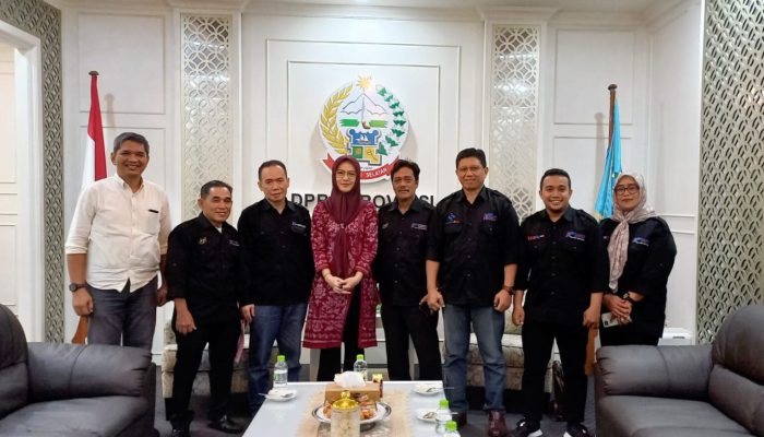 Ketua DPRD Sulsel Terima Audiensi Pengurus SMSI Sulsel