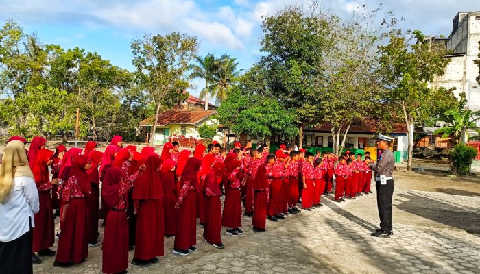 Sat Lantas Polres Sidrap Sasar Pelajar Edukasi Tertib Berlalu lintas
