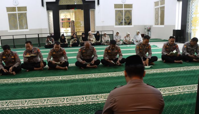 Wujudkan Program SIGAP, Polres Sidrap Gelar Yasinan Bersama