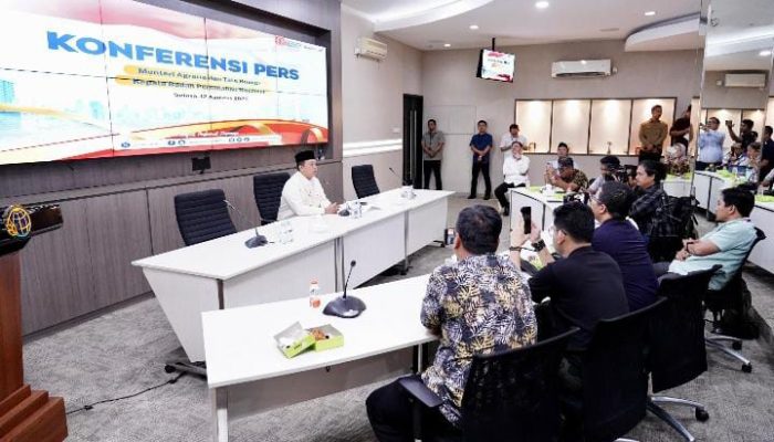 Menteri Nusron Minta Maaf dan Klarifikasi Soal Isu Kepemilikan Tanah oleh Negara