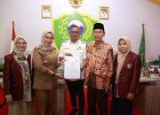 Bupati Barru Terima Audiensi Universitas Almarisah Madani, Bahas Bakti Sosial dan Kerja Sama Akademik