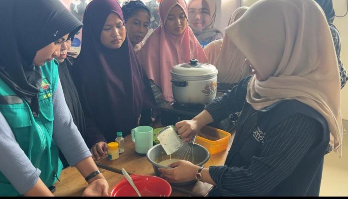 Kreatif Olah Singkong, Mahasiswa KKN Tunjukkan Potensi Ekonomi Desa Lombo