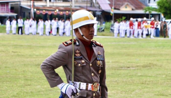 AKP (Tutiler) Sumantri Pimpin Upacara HUT RI ke-80 di Enrekang
