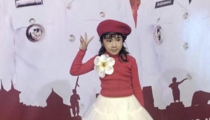 Medina Paris alsava Tampil Cemerlang di Panggung Mogan, Hibur Penonton dengan Lagu “Dua Mata Saya”