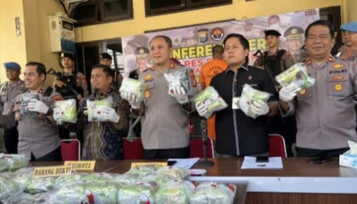 Polres Parepare Gagalkan Penyelundupan 43,9 Kg Sabu di Pelabuhan Nusantara