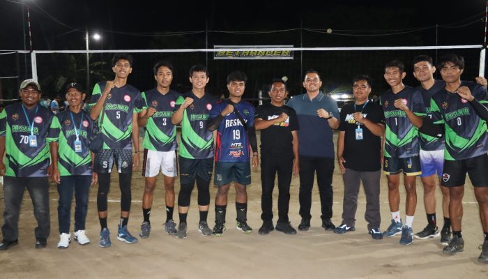 Bersama Bupati, Kapolres Sidrap Buka Tournament Volly Manisa Cup III 2025
