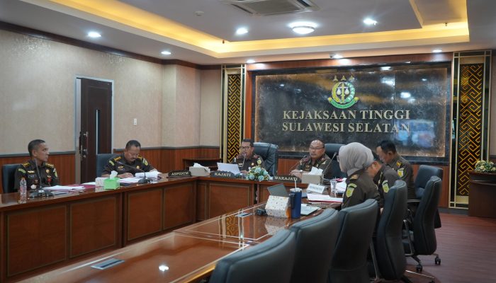 Kajati Sulsel Setujui Keadilan Restoratif Dua Pelaku Penganiayaan Terhadap Seorang Ibu di Luwu Timur Disanksi Sosial
