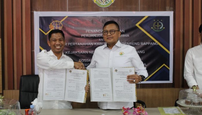 Penandatanganan MoU Kantor Pertanahan dan Kejaksaan Negeri Sidrap Perkuat Sinergi Layanan Publik