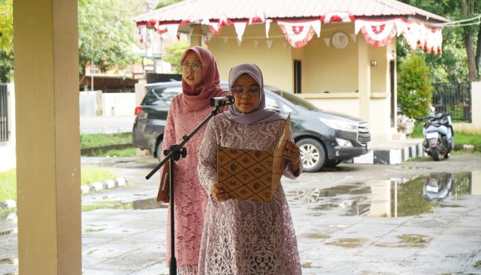 Maryani, S.IP Pimpin Upacara Peringatan Hari Ibu di BPN Sidrap