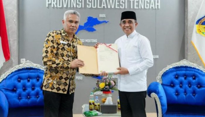 Kanwil BPN Sulawesi Tengah Serahkan 57 Sertifikat Tanah kepada Pemerintah Provinsi Sulawesi Tengah