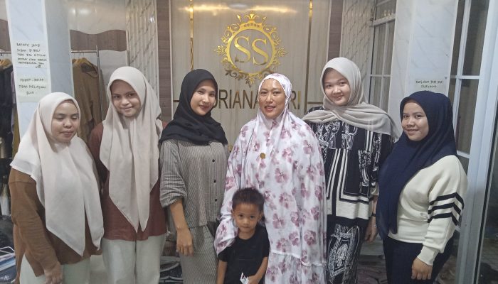 SURIANA SURI (SS) Jual Beragam Mukenah dan Gamis Cantik Modern 