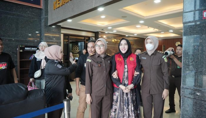 Kejati Sulsel Jemput Paksa Bos MH Cosmetic, Mira Hayati Resmi Dibui Dua Tahun
