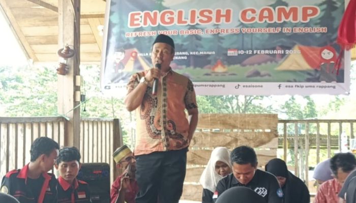 English Camp 2026 Resmi Digelar, Dosen Magister Bahasa Inggris UMS Rappang Tekankan Skill Komunikasi