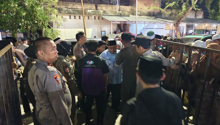 Pengamanan Maksimal Iringi Keberangkatan CJH Sidrap Menuju Tanah Suci