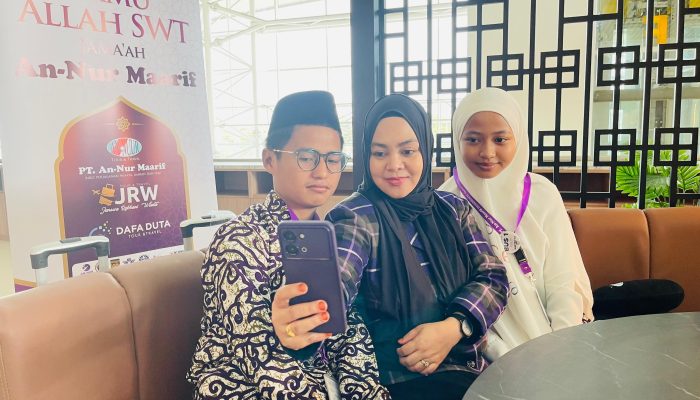 Dipanggil ke Tanah Suci di Usia Belia, Dua Bersaudara Asal Sidrap Jadi Jamaah Haji Termuda Annur Maarif 2026