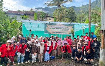 HMPT Unhas Gelar Bina Desa di Bonto Masunggu, Kembangkan Greenhouse untuk Adaptasi Perubahan Iklim.