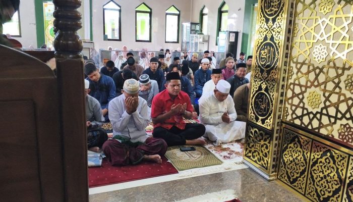 Dandim 1420 Sidrap Sholat Idul Adha Bersama Prajurit dan Warga, Ajak Teladani Keikhlasan Nabi Ibrahim