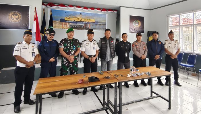 Aparat Gabungan Sidak Rutan Sidrap, Sejumlah Benda Diamankan dari Blok Napi