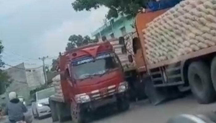 Aktivitas Bongkar Semen Disorot Warga, Pemilik Toko Nabila Siap Berbenah