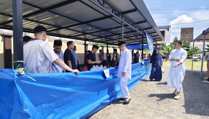 Polres Sidrap Sembelih 15 Ekor Sapi di Hari Raya Idul Adha, Dagingnya Dibagikan ke Warga