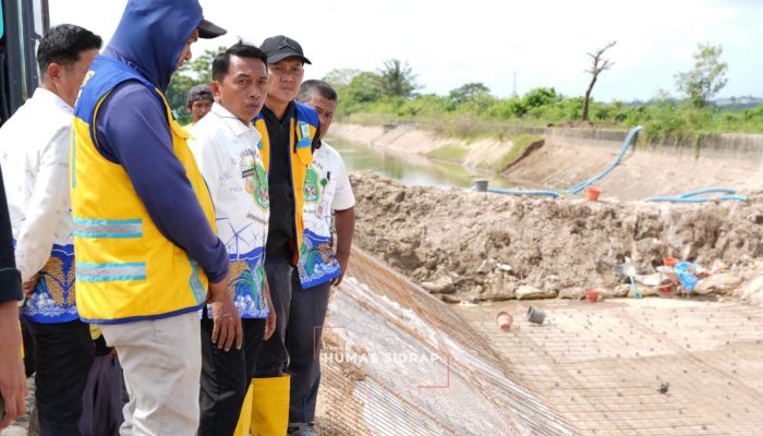 Tinjau Irigasi Lasireso, Bupati Syaharuddin Pastikan Air Segera Mengalir ke Ribuan Hektare Sawah