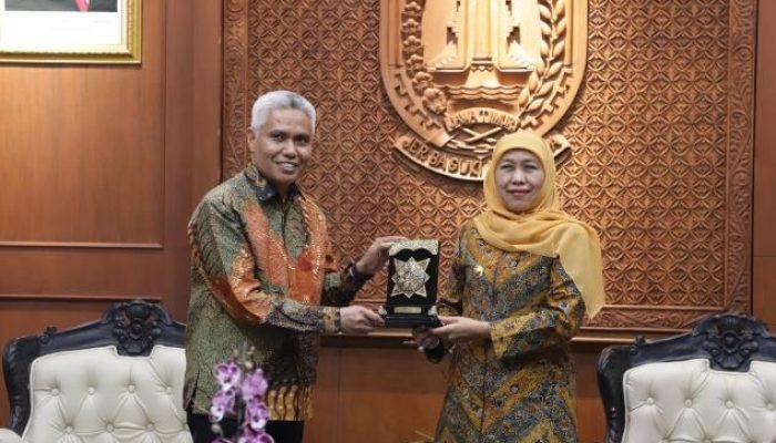 Kepala Kanwil BPN Jawa Timur Silaturahmi dengan Gubernur Jawa Timur, Perkuat Sinergi Program Pertanahan
