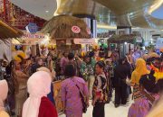Stand Dekranasda Tolikara Curi Perhatian di Makassar, Kerajinan Emas Papua Jadi Primadona Pengunjung