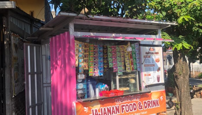 Burger Berbagai Macam Isian Hadir di Pangkajene, Poker Box Pink Tawarkan Harga Terjangkau