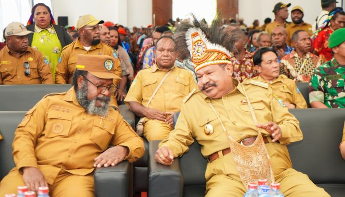 John Tabo dan Willem Wandik, Dua Pemimpin yang Dicintai Rakyat: Menyatukan Papua Pegunungan Lewat Iman, Kasih, dan Persaudaraan
