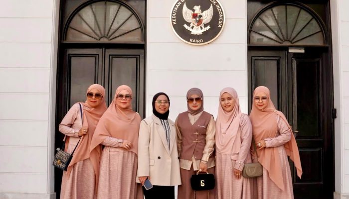 Lina Sukijo Diterima KBRI Mesir, Bunyamin Yapid Dukung Fashion Show dan Pelatihan Desain di Universitas Al-Azhar