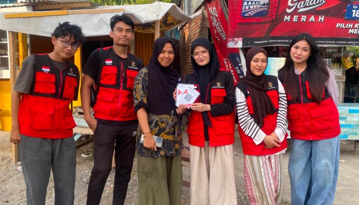Mahasiswa KKN Unhas Gelar Pendampingan Digitalisasi Transaksi UMKM melalui Pemanfaatan QRIS di Desa Sendana