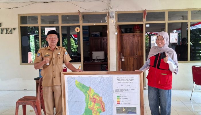 Mahasiswa KKN-T 116 Unhas Susan Peta Kemiringan Lereng Kelurahan Bonto Jaya Berbasis SIG.