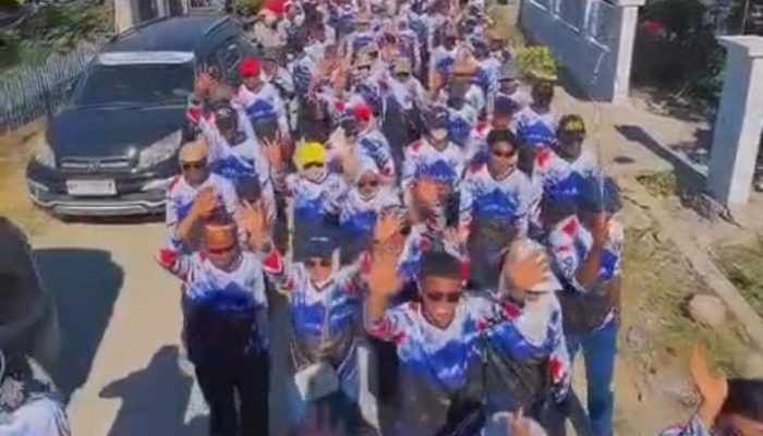 Pemdes Lombo Juara 1 Karnaval Tingkat Kecamatan Pitu Riase