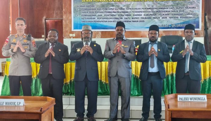 Paripurna LKPJ Ditutup, Willem Wandik Ajak DPRK dan Pemda Bersatu Bangun Tolikara