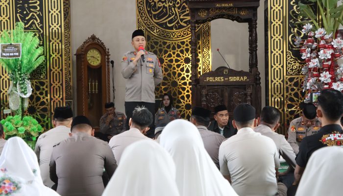 Peringati Maulid Nabi, Kapolres Sidrap Ajak Personel Teladani Akhlak Rasulullah SAW