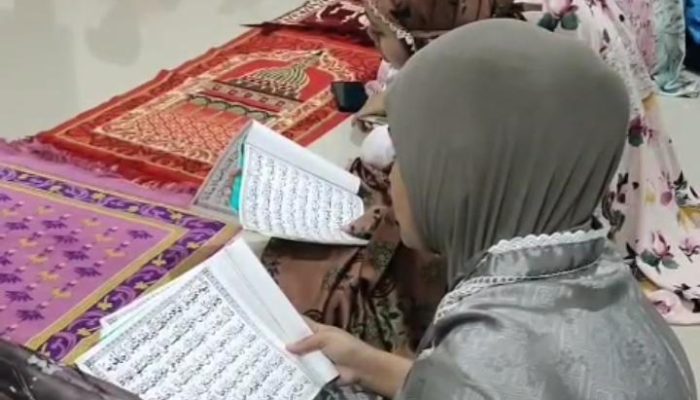 Pemdes Lombo Gelar Yasinan Rutin di Mushollah Al Marra Dusun 2 Awatara