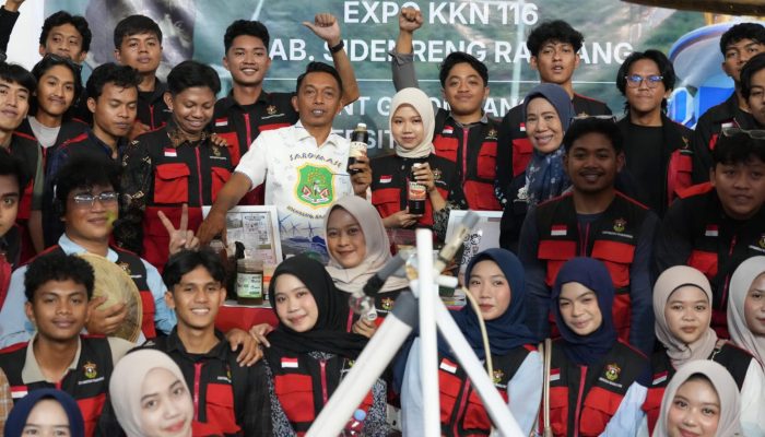 Expo KKN Unhas di Makassar, Syaharuddin Alrif Ungkap Dampak Besar Pengabdian Mahasiswa di Sidrap
