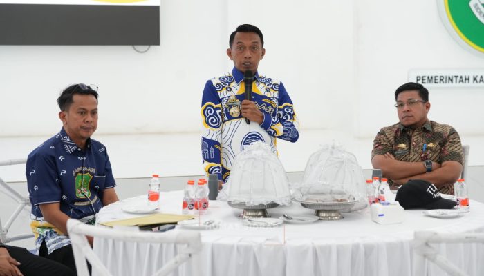 Hadapi Porprov XVII, Bupati Syaharuddin Alrif Perkuat Kekompakan Kontingen Sidrap