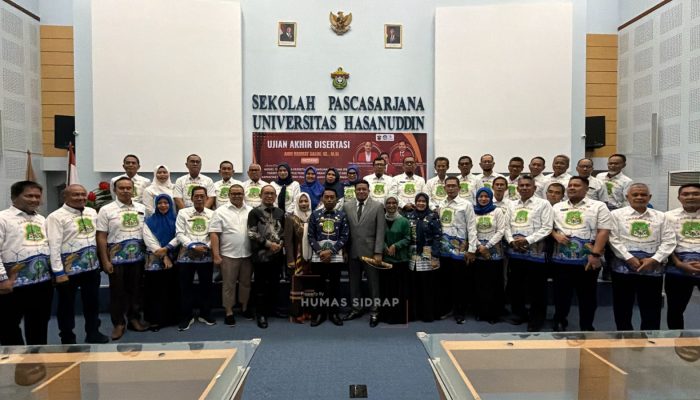 Sekda Sidrap Resmi Raih Gelar Doktor, Bupati Syaharuddin Dorong Peningkatan Kualitas Pelayanan Publik