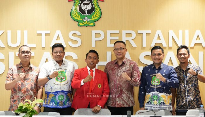 Di Tengah Kesibukan Memimpin Sidrap, Bupati Syaharuddin Tuntaskan Seminar Hasil Doktoral di Unhas